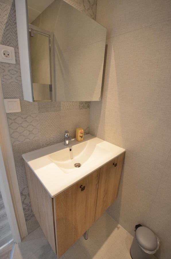 Апартаменти Studio - Wifi - Ultra Centre Аннесі Екстер'єр фото