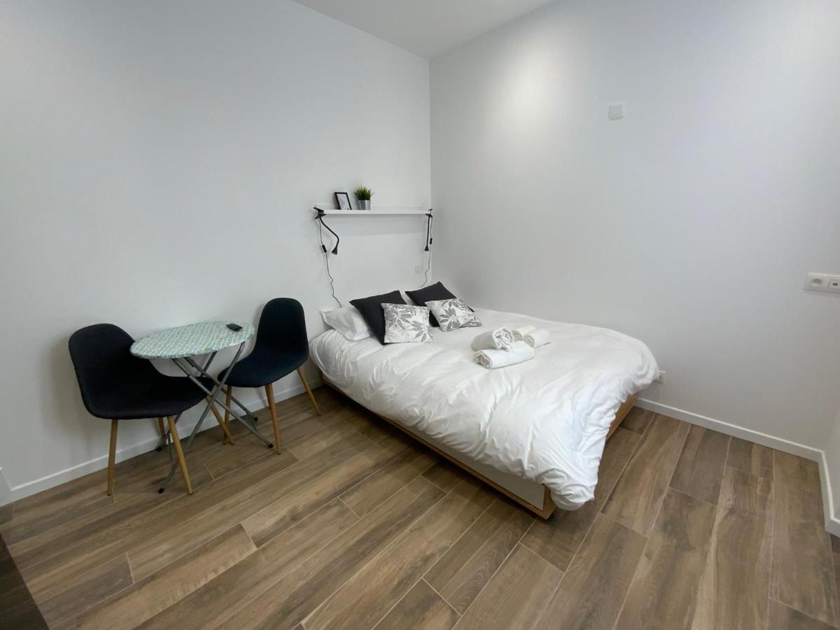 Апартаменти Studio - Wifi - Ultra Centre Аннесі Екстер'єр фото